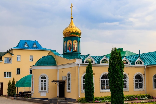 Monastère de la Nativité de Notre-Dame à Zadonsk en Russie