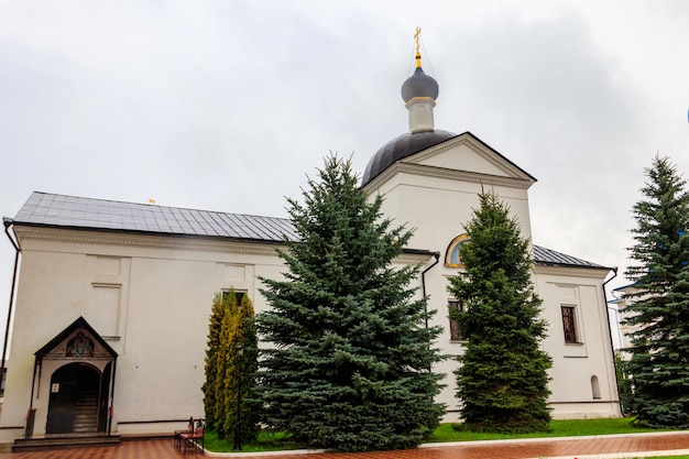 Monastère Vysotsky dans l'oblast de Moscou Serpoukhov Russie