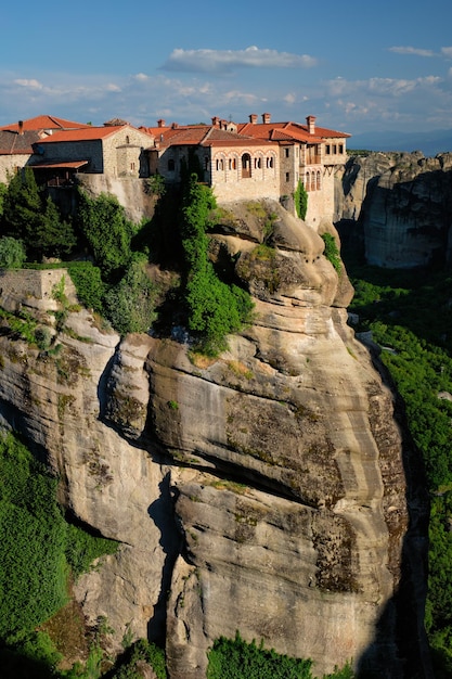 Photo les monastères de météora en grèce