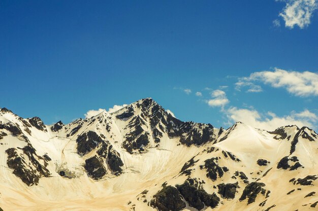 Mont Elbrus beau paysage de montagnes du caucase glacier elbrus region