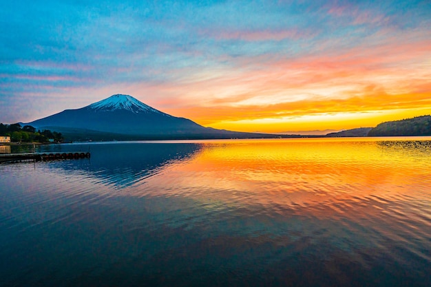 Mont Fuji et lac Yamanaka