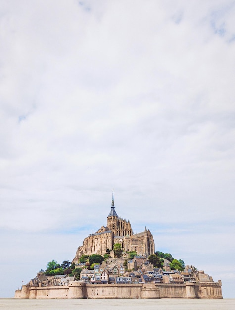 Photo le mont saint-michel, en france