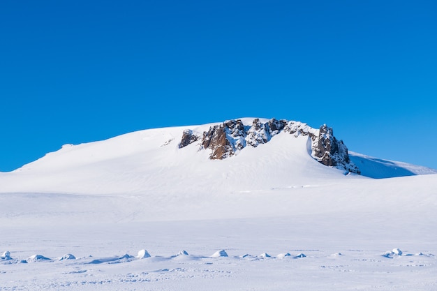 Montagne de neige en Islande