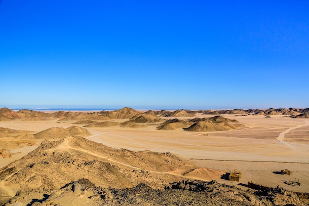 Montagnes dans le désert d'Arabie non loin de la ville d'Hurghada Egypte