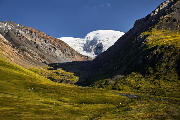 Montagnes du Kirghizistan.