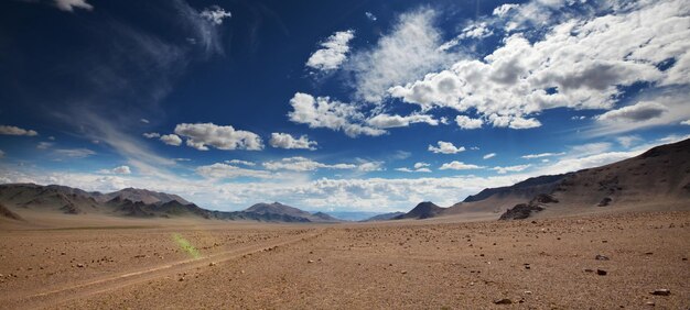 Montagnes en Mongolie