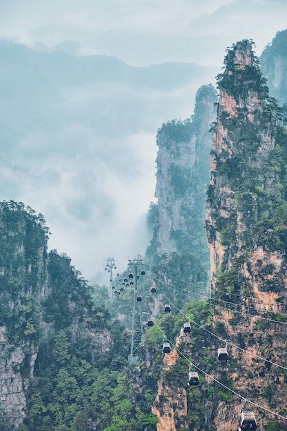 Montagnes de Zhangjiajie, Chine