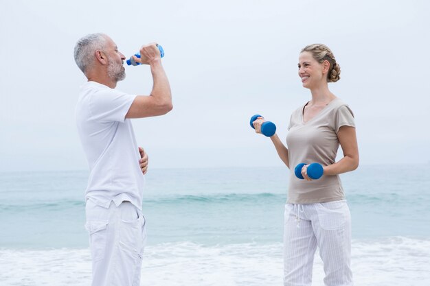 Monter le couple faire du sport