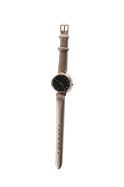 Montre-bracelet femme isolé sur fond blanc