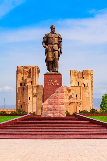 Photo monument amir timur tamerlan palais ak saray