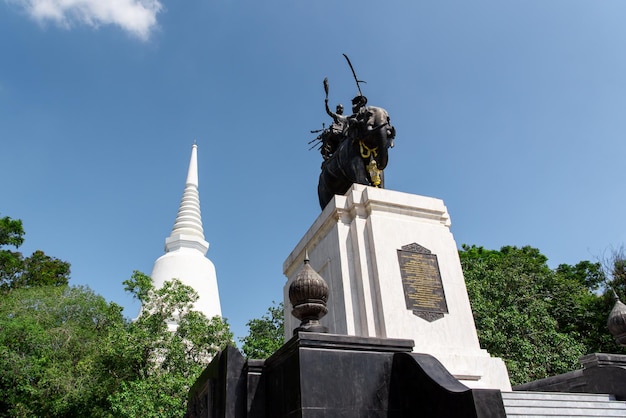 Photo monument de don chedi à suphanburi