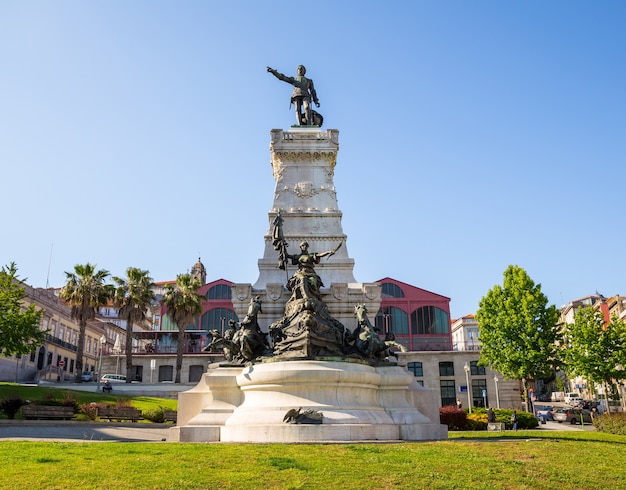 Monument henry porto