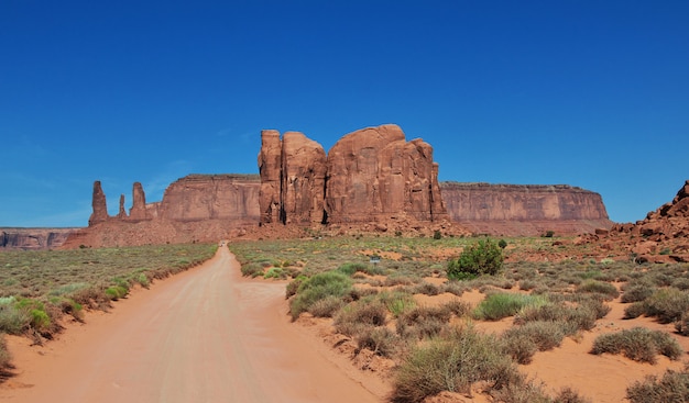 Monument Valley dans l'Utah et l'Arizona