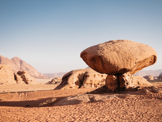 Monuments du désert de Wadi Rum en Jordanie