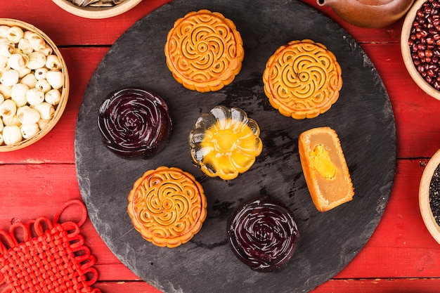 Mooncake De La Pâtisserie Traditionnelle Chinoise Mi-automne