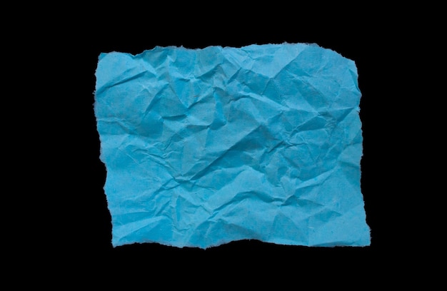 Un morceau de papier froissé bleu