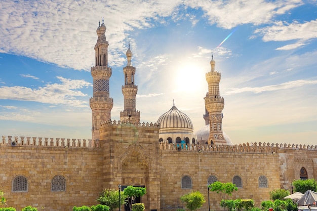 Photo la mosquée alazhar, célèbre point de repère islamique du caire, en égypte