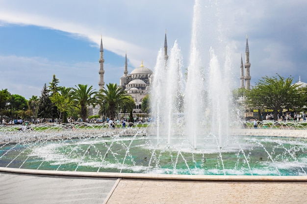 La Mosquée Bleue (Mosquée Sultanahmet) à Istanbul, Turquie