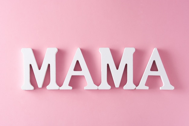Mot de maman sur le concept de la fête des mères rose