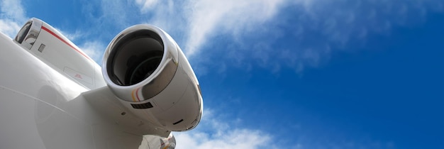 Moteur à turbine d'avion de l'avion d'affaires moderne, rotor, disposition panoramique