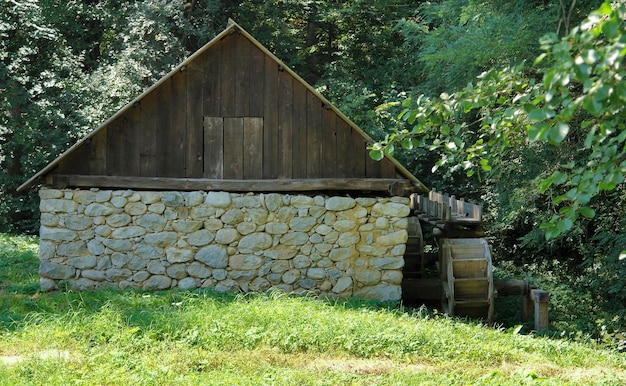 moulin à eau en Roumanie