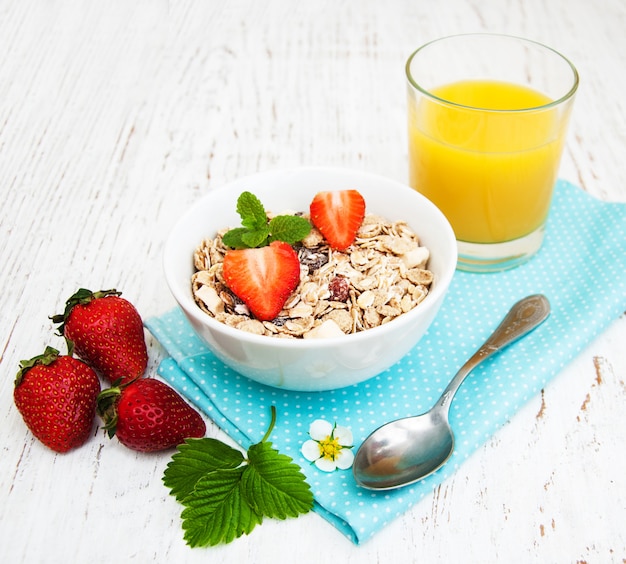 Muesli aux fraises