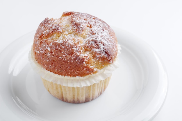 Muffin sur une assiette