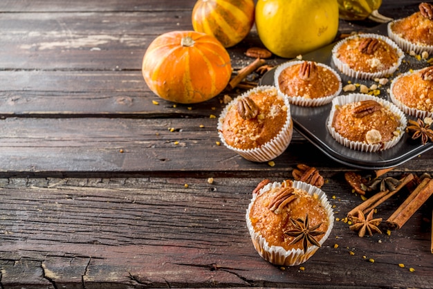 Muffins à la citrouille d'automne faits maison