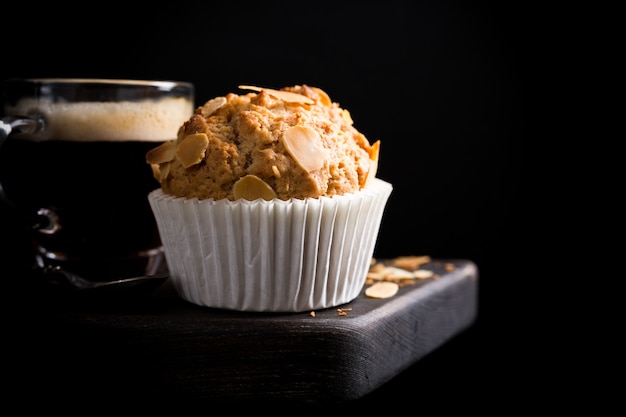 Muffins maison à la noix de coco et à la cannelle