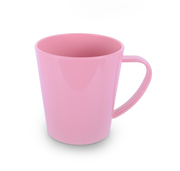 Mug vide isolé sur fond blanc.