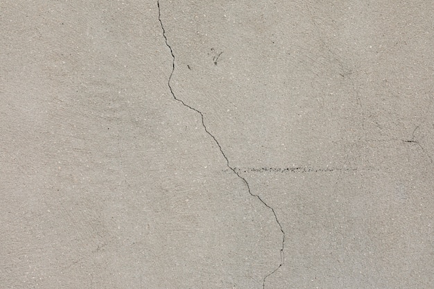 Mur en béton avec fissures