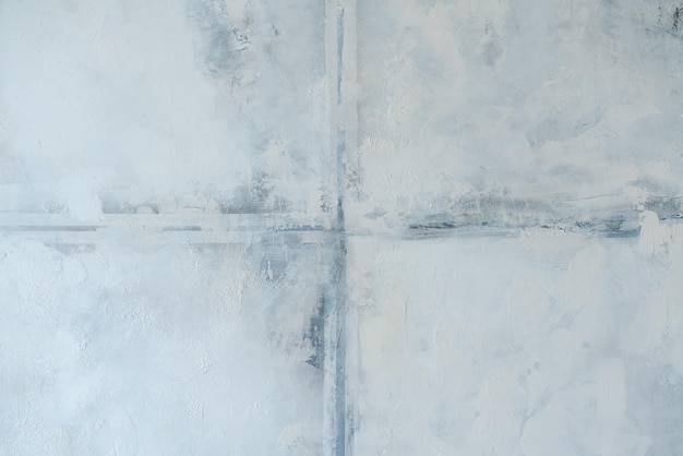 Mur blanc avec une croix dessinée dessus