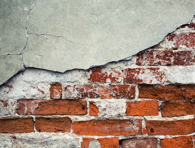 Mur de briques cassées