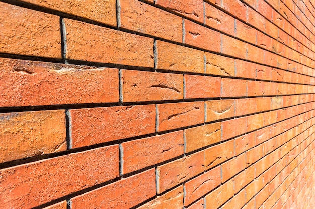 Mur de briques rouges