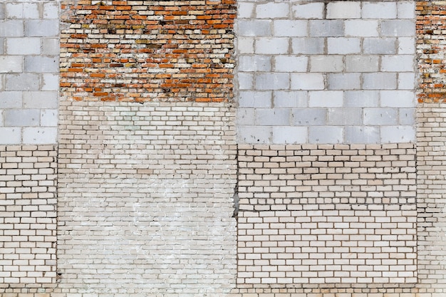 Le mur du bâtiment