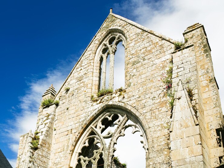 Photo mur en ruine de l'abbaye de beauport à paimpol