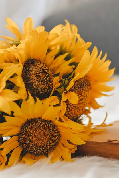 nature morte au bouquet de tournesol