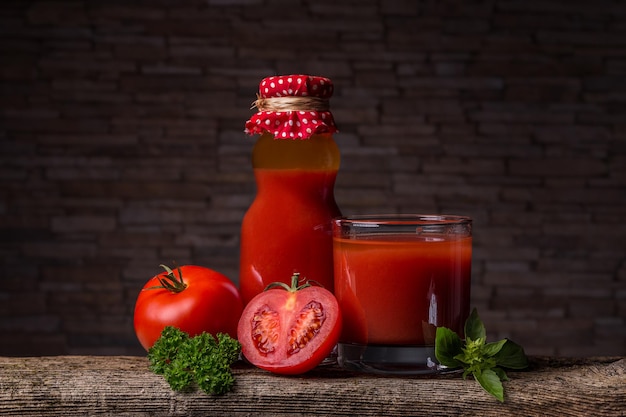 Nature morte aux tomates