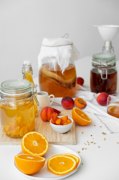 Photo nature morte de bouteille de kombucha