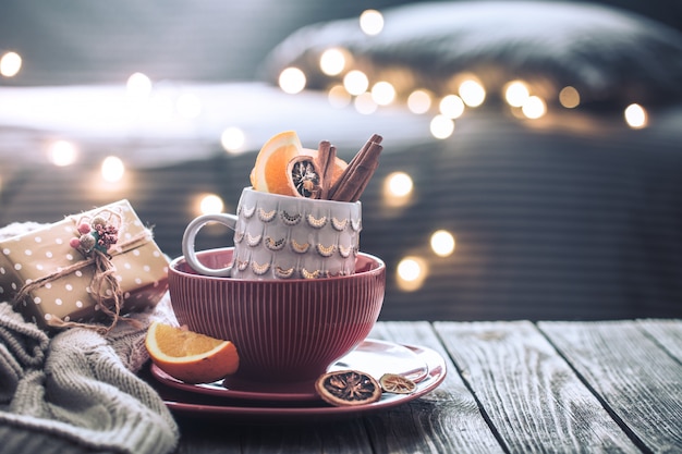 Photo nature morte avec décoration de noël à la maison