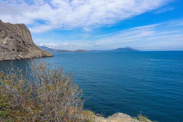 Nature sur le sentier Golitsyn Paysages de la mer Noire et des montagnes de Crimée Crimée