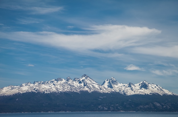 neige sur la montagne