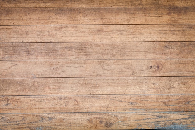 Niveau de surface du sol en bois
