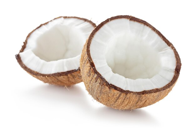 Noix de coco sur blanc