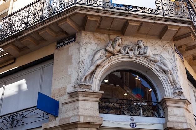 Nom de la plaque de rue SainteCatherine à Bordeaux