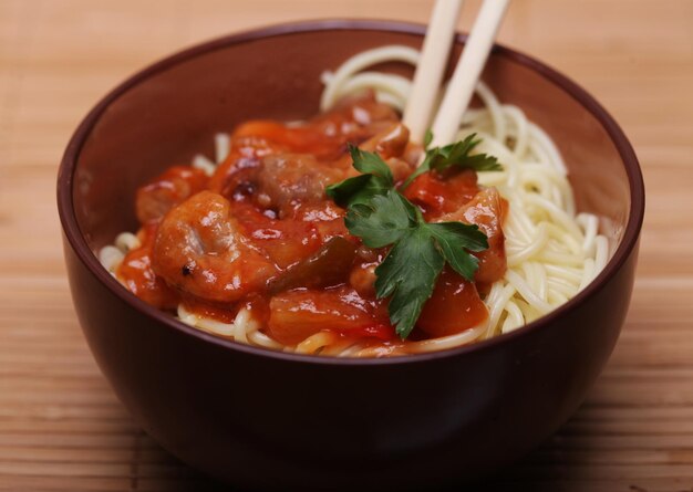 Nouilles chinoises à la viande