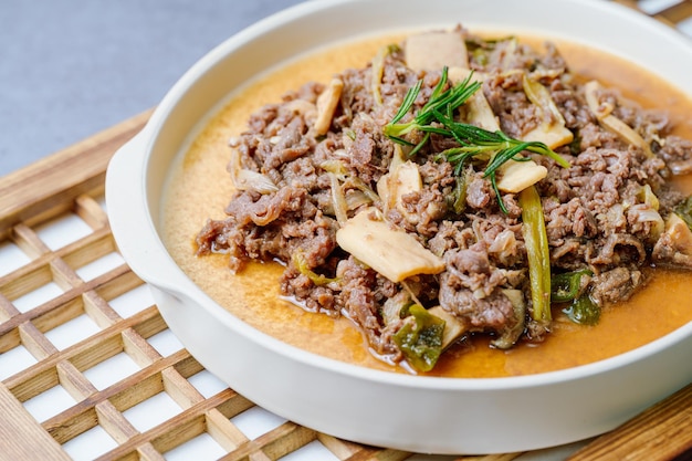 Nourriture coréenne Bulgogi Bulgogi est préparé avec du boeuf qui a été mariné dans de la sauce soja