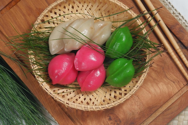 nourriture coréenne Songpyeon gâteau de riz en forme de demi-lune