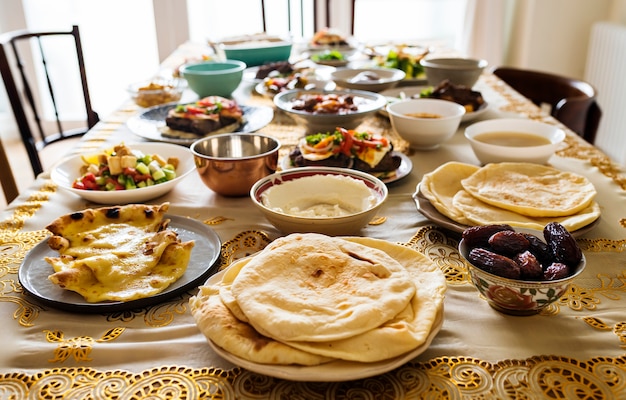 Nourriture délicieuse pour un festin du Ramadan