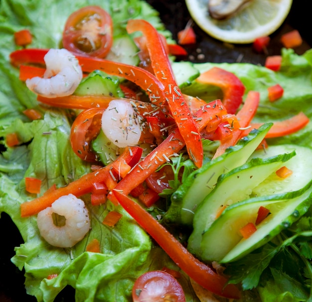 Nourriture japonaise de salade